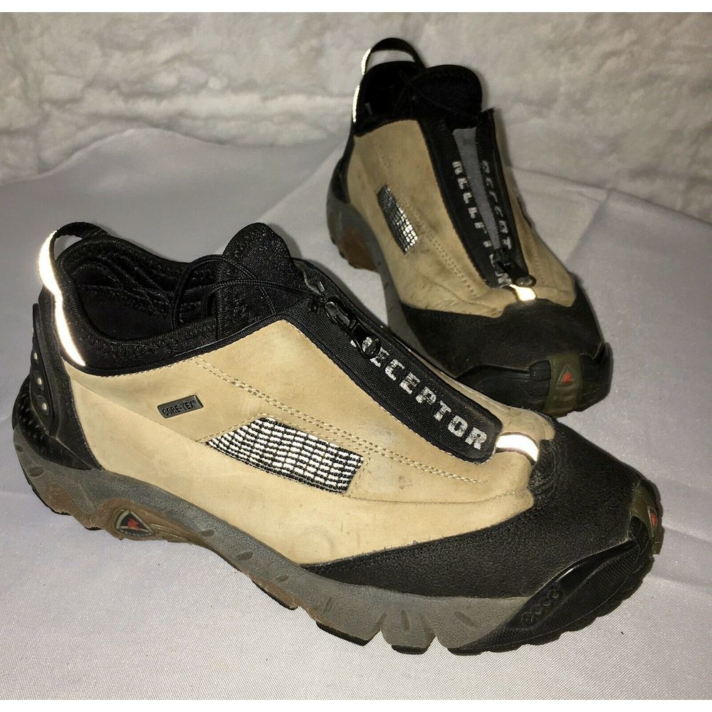 Ecco Receptor Gore Tex Women Hiking Trail Shoe 7M